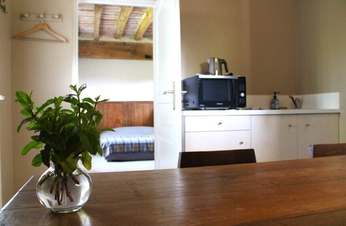 La Chapelle-aux-Choux Apartment | Private suite in the countryside, 5 minutes from t