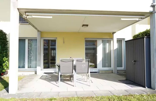 Wallisellen Apartment | Private Garden 2BR Apt, 8 Mins to Airport +carpark
