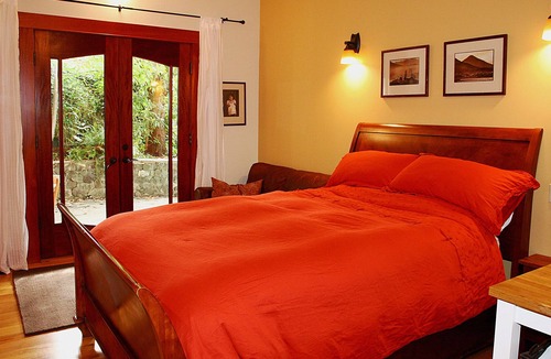 Jacoby Creek Apartment | Private garden, bathhouse luxury!