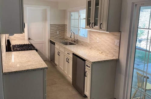 Los Gatos Cottage | Private Garden Cottage