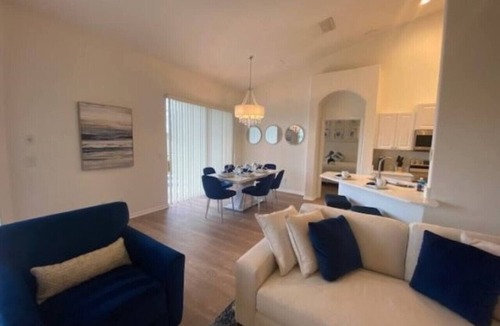 Tuscan Hills Apartment | Private gated pool home oasis near to Disney