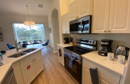Tuscan Hills Apartment | Private gated pool home oasis near to Disney