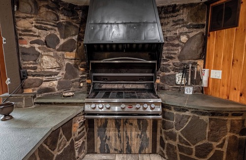 Hunter House | Private Getaway 10 Mins From Hunter & Windham Mountain