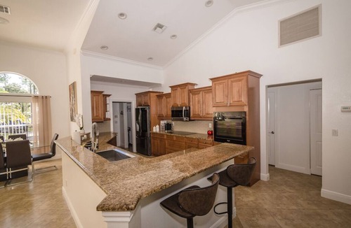 Rural Estates House | Private Getaway - Heated Pool+ Hot Tub + 3BR/3BA Home