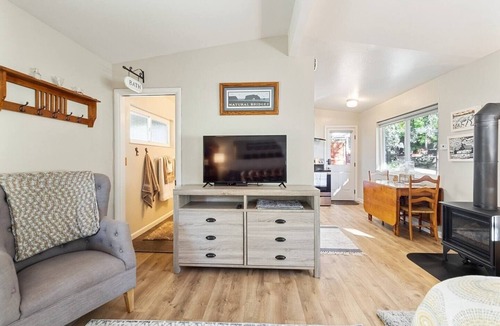 Placerville Cottage | Private Getaway Near Historic Downtown Placerville