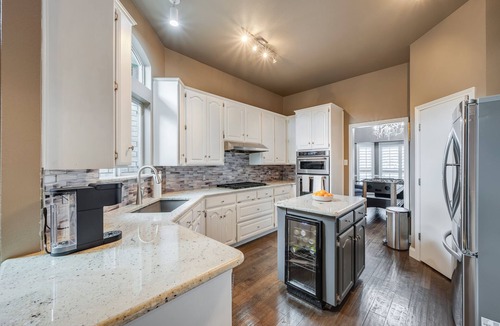 Irving House | Private Getaway Retreat in Irving/DFW