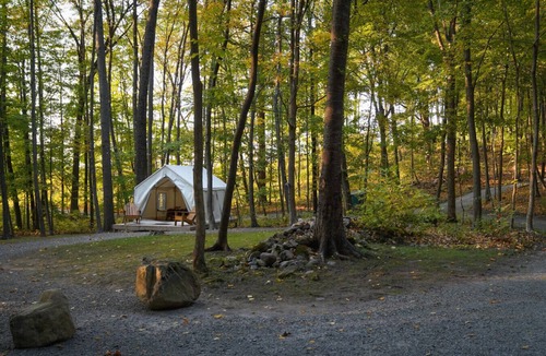 Vernon RV Rental | Private Glamping Tent