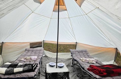 Town of Root RV Rental | Private Glamping spot with 30 acres all to yourself.