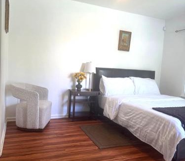 Scaggsville Apartment | Private Ground -Level Studio Suite