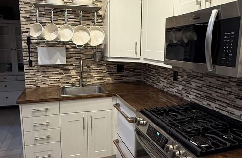 Agoura Hills Apartment | Private Guest House Suite located in a Cul-de-sac neighborhood of Agoura Hills