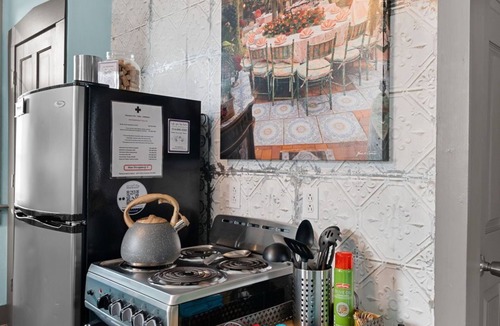 Hermann Cottage | Private Guest House-Hermann MO