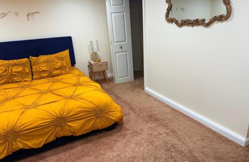 Lake Ronkonkoma Apartment | Private Guest House-Lake Ronkonkoma