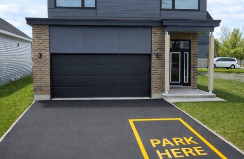 Kemptville Apartment | Private Guest Suite in Kemptville - Coffee & Snack Bar