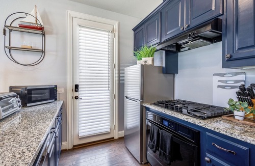 Little Elm House | Private Guest Suite Near PGA Frisco, World Cup 2026, Pool, Kitchen, W/D, WFH