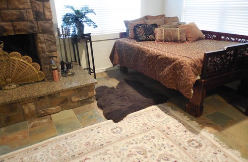 Mineola House | Private Guest Suite!