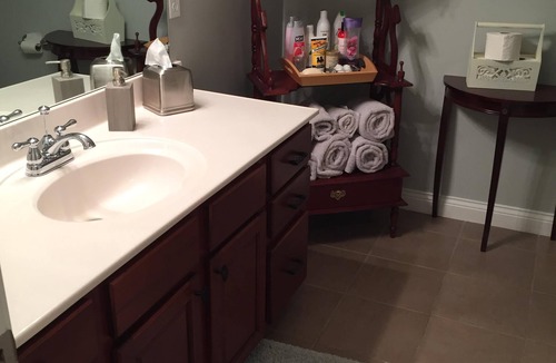 Seymour House | Private guest suite