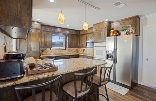 Calera Other | Private Guest Suite + Zipline + Hot Tub + Starlink + Game Room-Near Lake Texoma