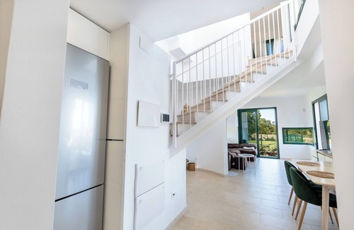 Bonmont Terres Noves House | Private House with Views and Exclusivity