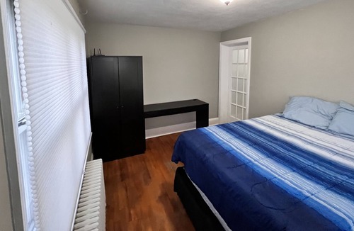 Delaware City House | Private Half Duplex Delaware City