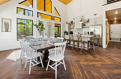 Broken Bow Cabin | Private Heated & Chilled Pool | Foosball | Hot Tub