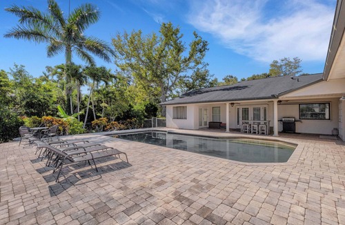 West Bradenton House | Private Heated Pool Home on the bayou leading to the Gulf of Mexico☼
