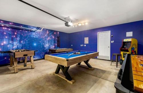 Wetmore House | Private Heated Pool & Hot Tub, 4BR Gameroom