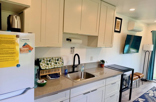 Mokuleia House | Private Hibiscus Hale on Gorgeous Gated Estate + Walk to the Beach