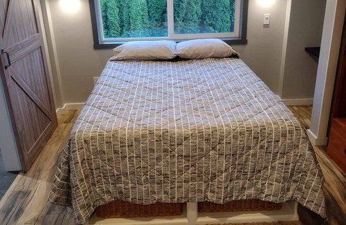 Bellingham Apartment | Private Hidden Gem