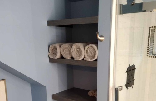 Bellingham Apartment | Private Hidden Gem