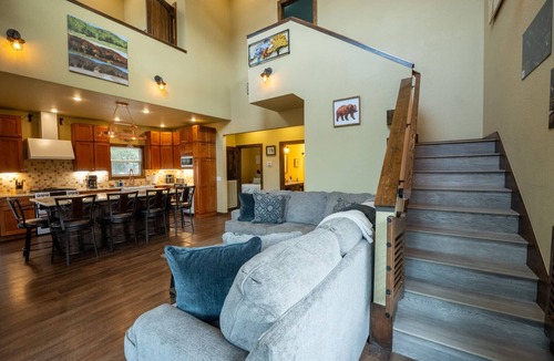 Eureka Springs House | Private Hiking Trails, Pet Friendly, View, Privacy