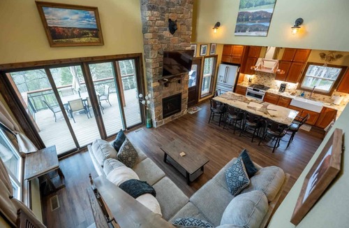 Eureka Springs House | Private Hiking Trails, Pet Friendly, View, Privacy