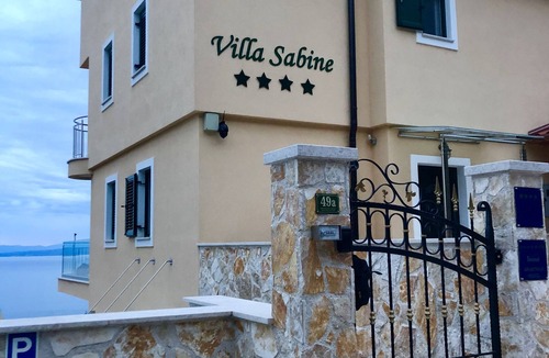 Medveja Apartment | Private hillside location ★ with special views, ideal for couples