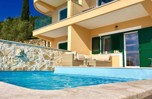 Medveja Apartment | Private hillside location ★ with special views, ideal for couples