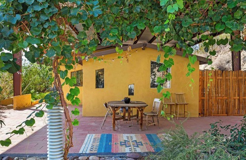 Morongo Valley House | Private Hilltop Getaway by Navigate Stays