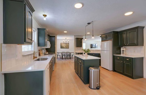 Logan Cabin | Private Hocking Hills Retreat Near All Attractions