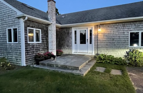 Katama House | PRIVATE Home, 5 BR, 3.5 BATH, South Beach Edgartown