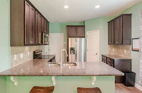 Hampstead House | Private Home Close to Topsail Beaches!