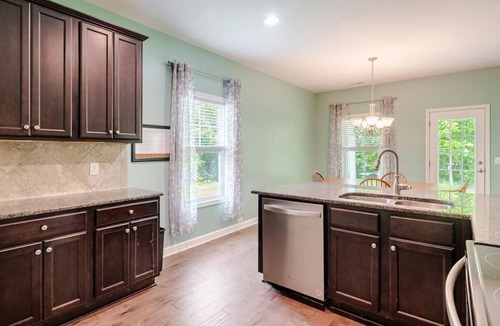 Hampstead House | Private Home Close to Topsail Beaches!