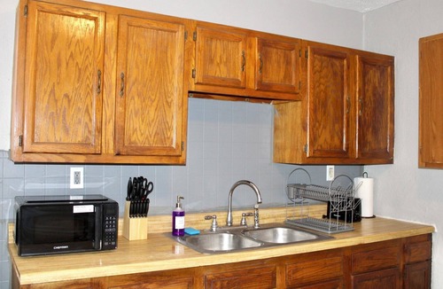 Madison House | Private Home, Comfy, Quiet, Clean, Affordable!
