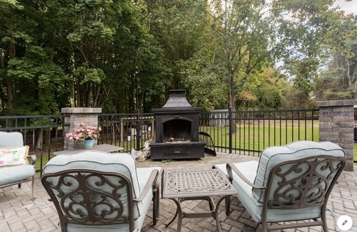 East Moriches House | Private Home minutes from Hamptons and North Fork