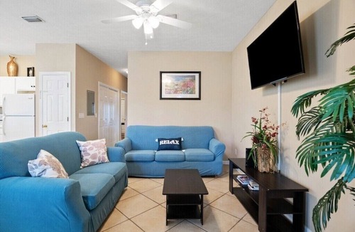 El Centro Beach House | Private Home! 7 Min Walk to Beach! 2 bed/2 bath