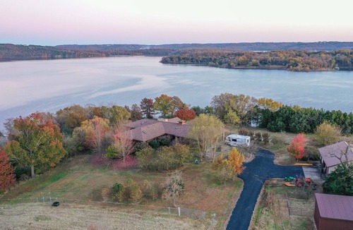 Shell Knob House | Private Home with Panoramic Table Rock Lake Shore View