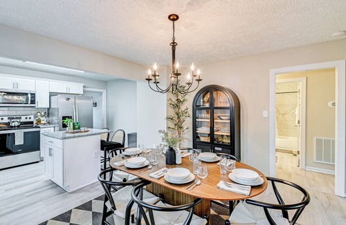 Terry Sanford Cottage | Private Hot Tub & Cold Plunge: Fayetteville Gem!