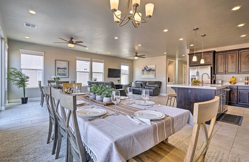Sienna Hills House | Private Hot Tub & Community Pool: Washington Home!