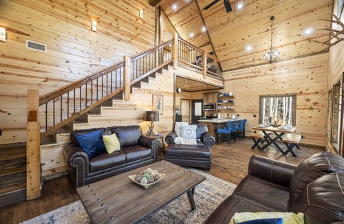 Pickens Cabin | Private Hot Tub + Outdoor Oasis + Split Floor Plan + Arcade + Family Friendly