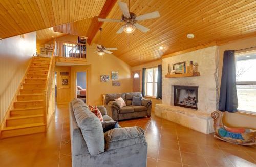 Baird House | Private Hot Tub & Pickleball Court: Baird Home!