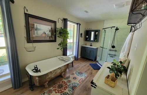 Saint Joe House | Private house 20 minutes from Tyler Bend access on the Buffalo National River.