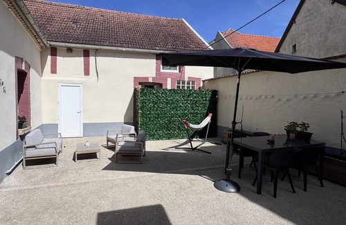 Cramant Apartment | Private House for 4 with Large Garden in Cramant, Grand Cru Champagne Village