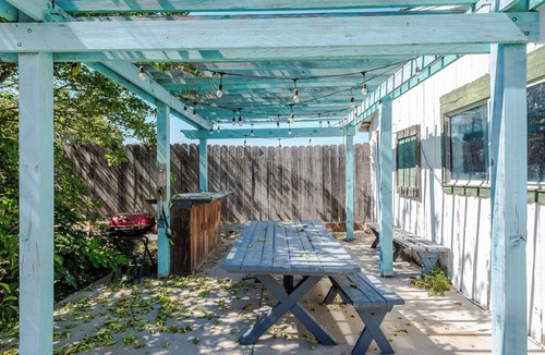 Los Alamos House | Private in town house with HUGE yard. Pet Friendly
