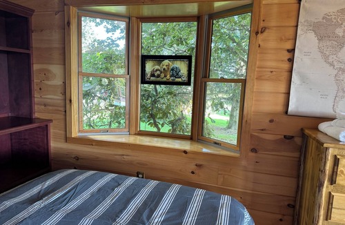 Lewisburg Cabin | Private Indoor Pool Hot Tub Pool Table 19 Guests